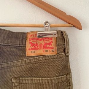 Men’s Levi’s 511 Corduroy Khaki Pants